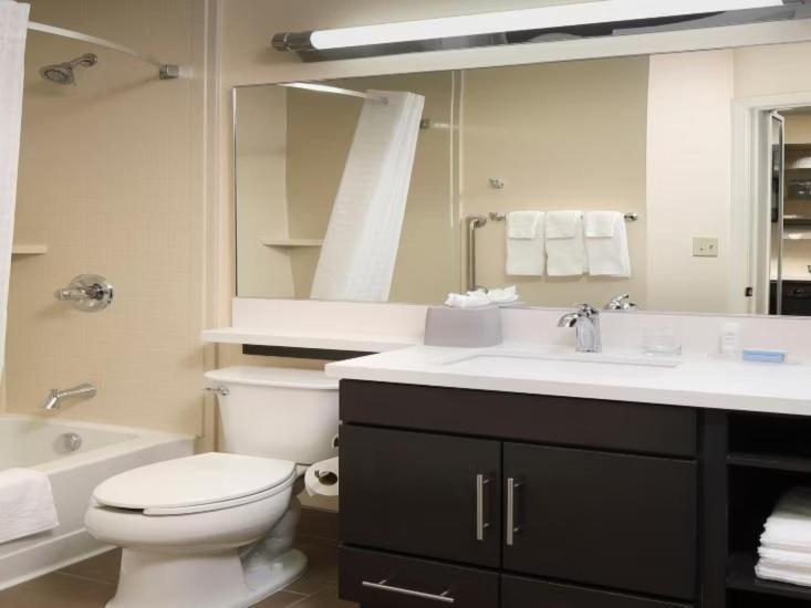Candlewood Suites - Newark South - University Area By Ihg Eksteriør bilde