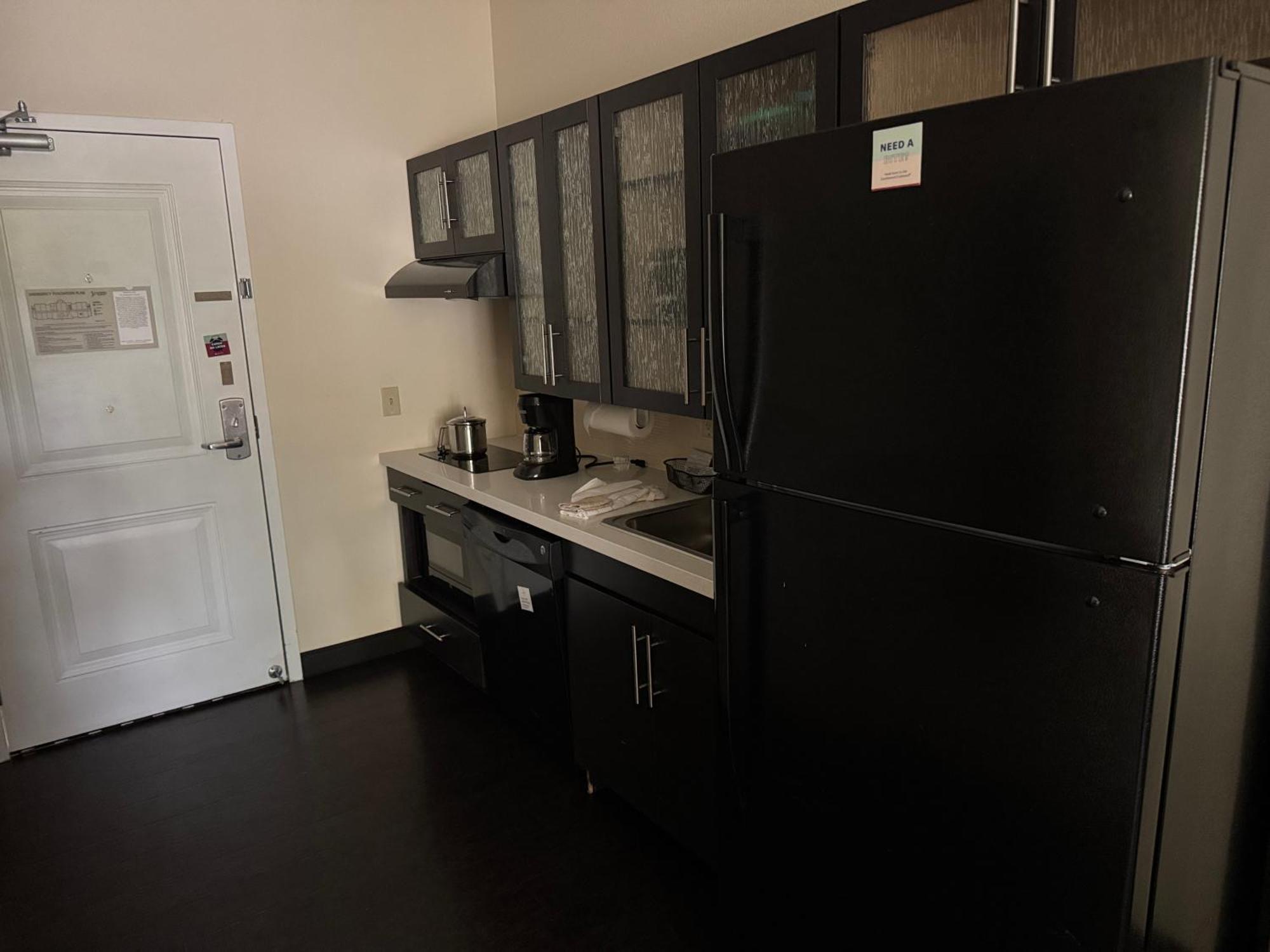 Candlewood Suites - Newark South - University Area By Ihg Eksteriør bilde