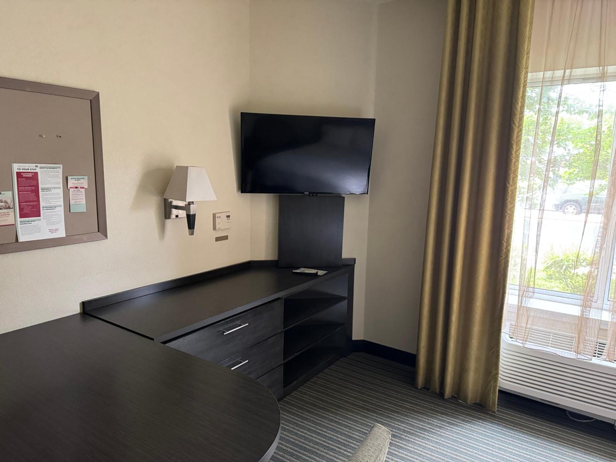 Candlewood Suites - Newark South - University Area By Ihg Eksteriør bilde