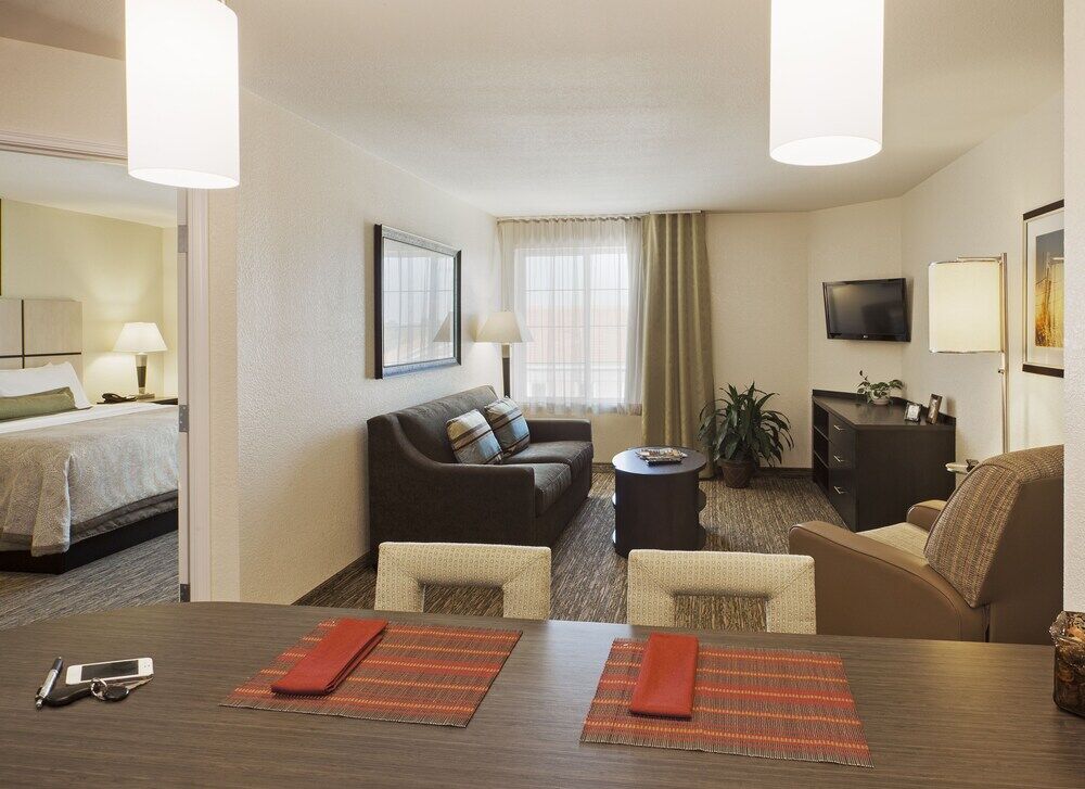 Candlewood Suites - Newark South - University Area By Ihg Eksteriør bilde