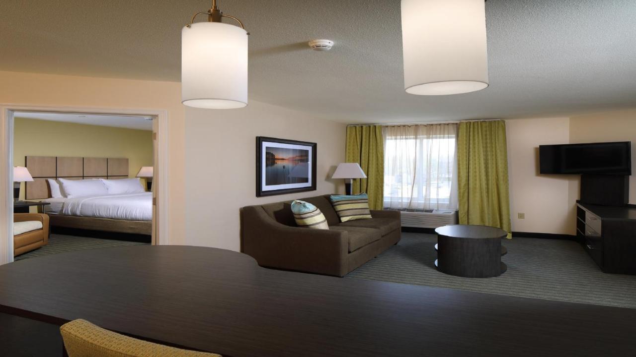 Candlewood Suites - Newark South - University Area By Ihg Eksteriør bilde