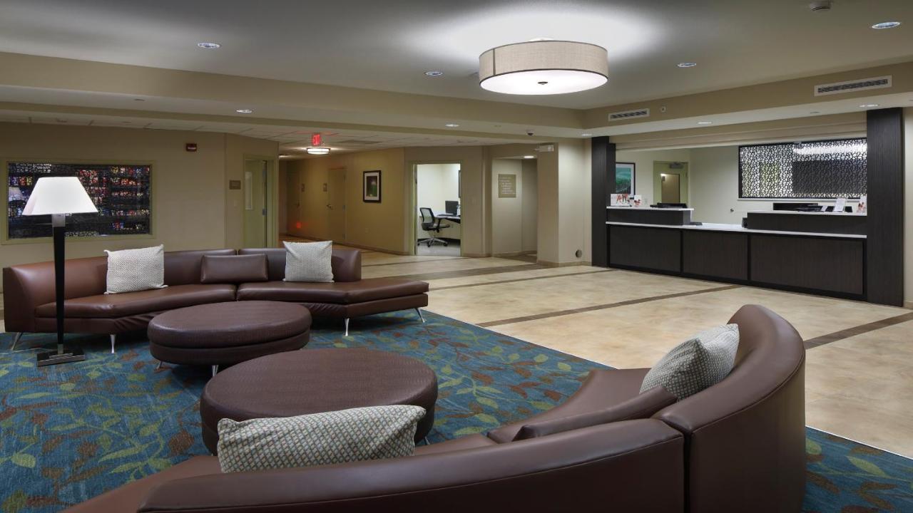 Candlewood Suites - Newark South - University Area By Ihg Eksteriør bilde