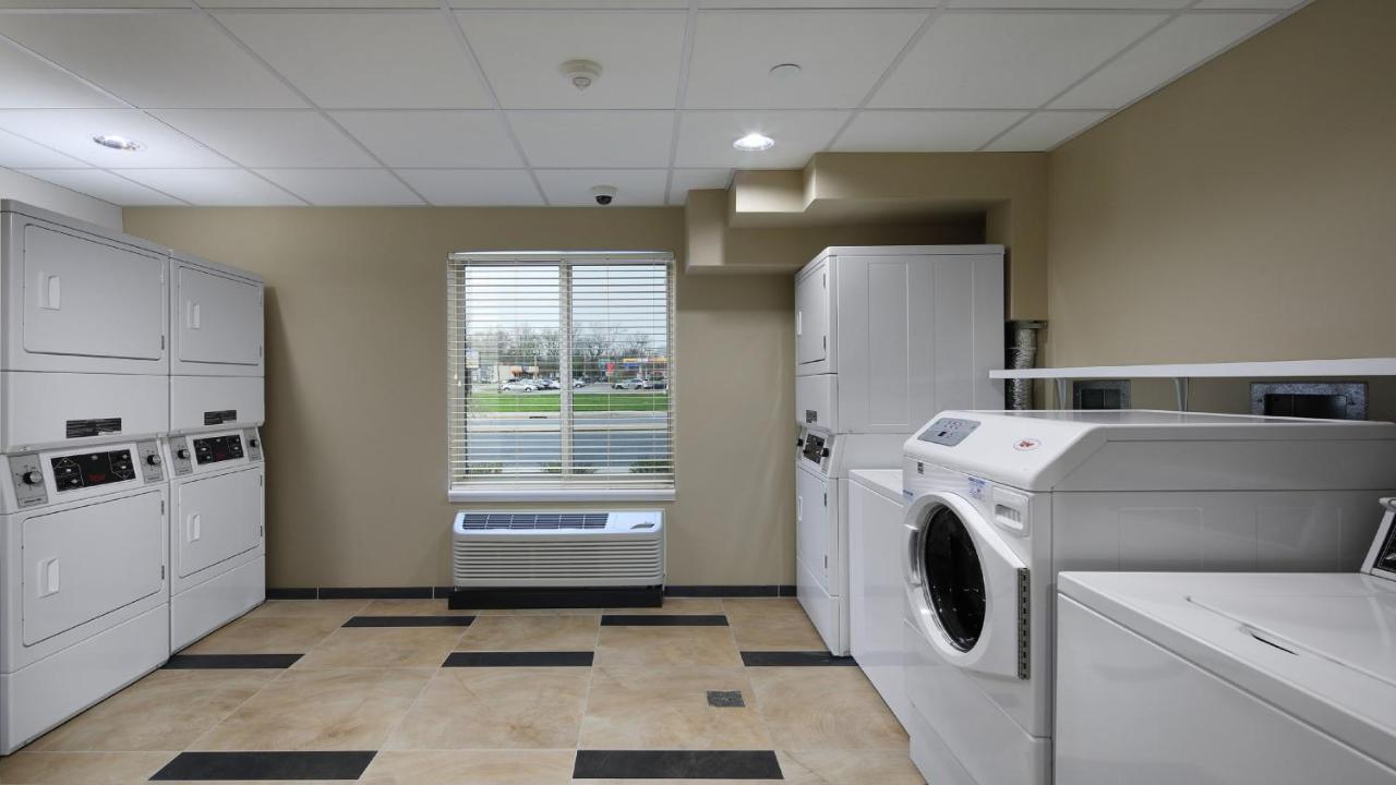 Candlewood Suites - Newark South - University Area By Ihg Eksteriør bilde